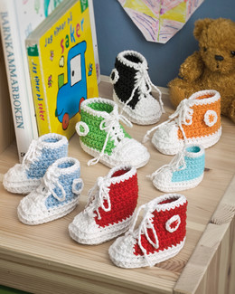Virkatut Koristossut baby